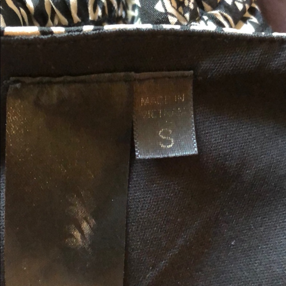 Patterned dress Size S - Picture 3 of 4